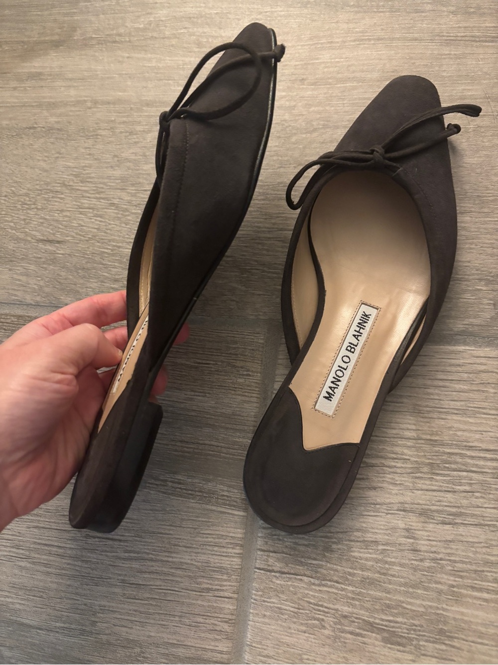 Manolo Blahnik Dark Gray Suede Bow Mules - Picture 5 of 5